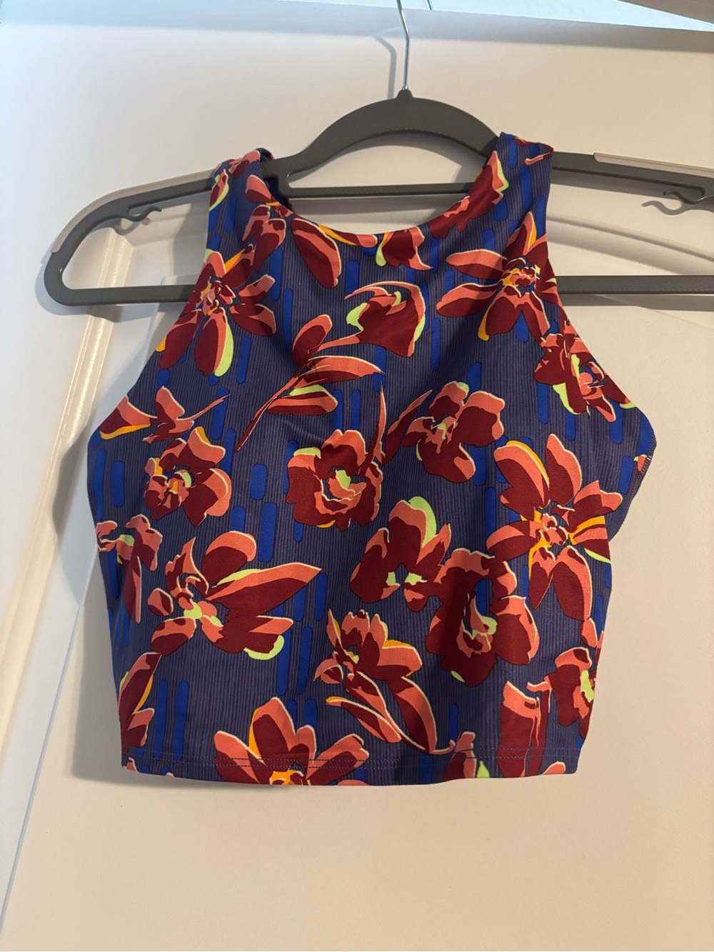 Athleta Women's Floral Crop Halter workout Top - Blue & Red - Picture 1 of 2